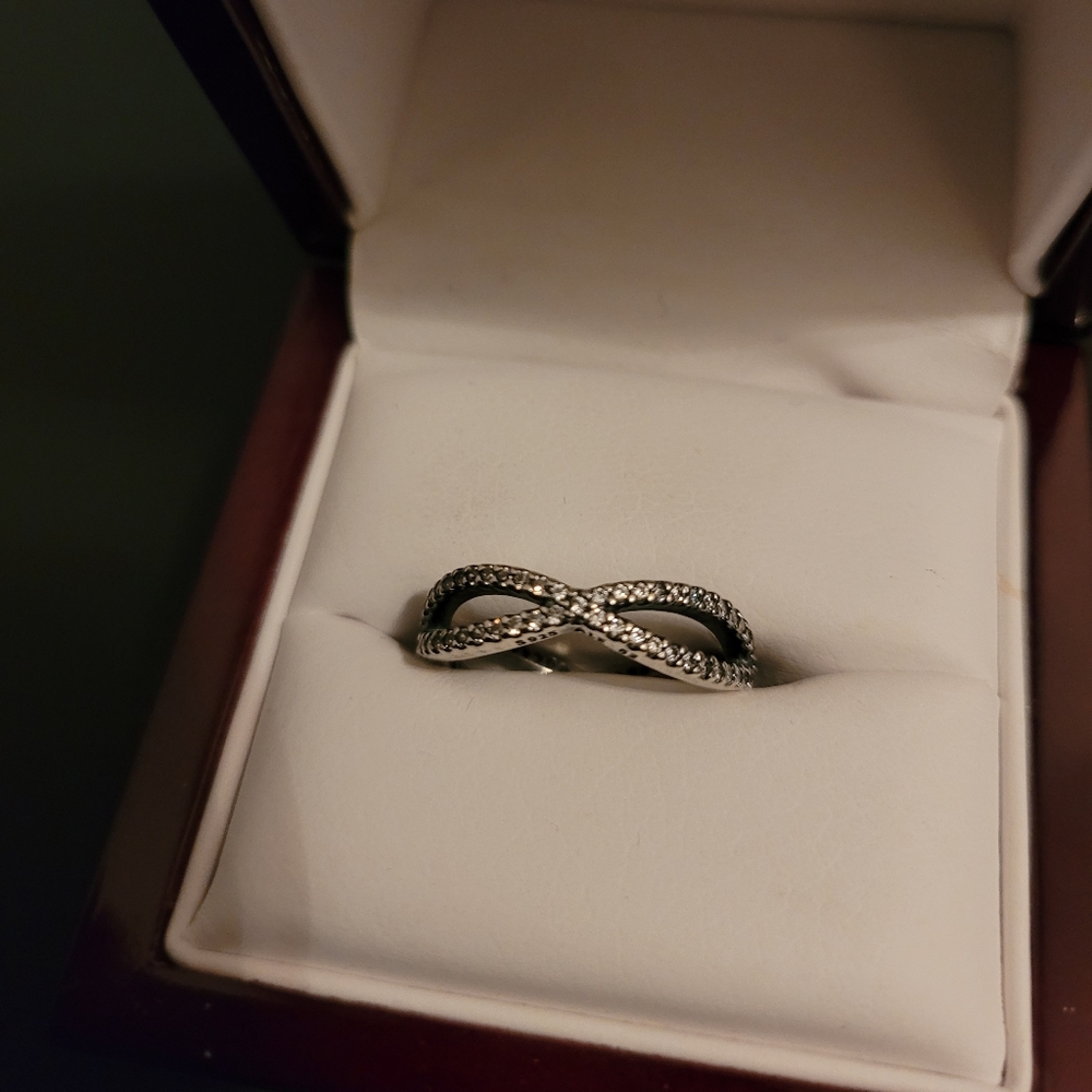 Pandora retired 925 sterling & cz ring